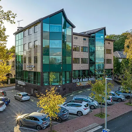 Отель Rocca Al Mare