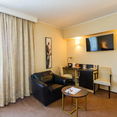 Hotel Rocca Al Mare 4*