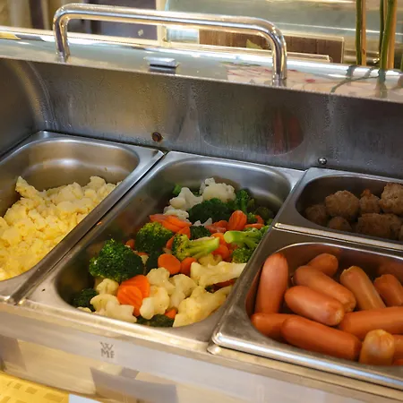 Rocca Al Mare Hotel Reval