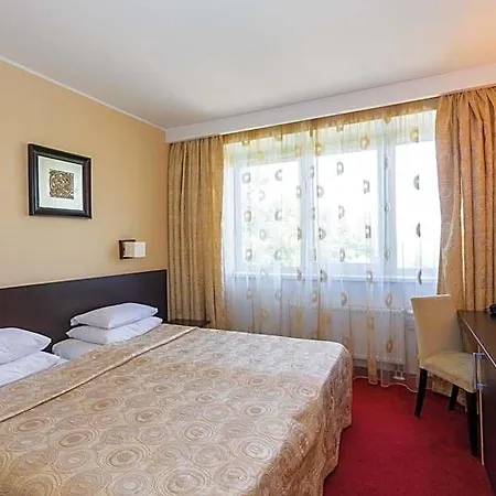 Hotell Rocca Al Mare 3*