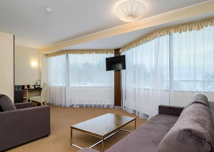 Rocca Al Mare Отель 4*