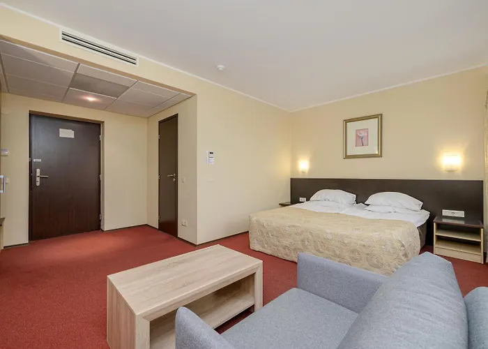 Rocca Al Mare Hotel 4*