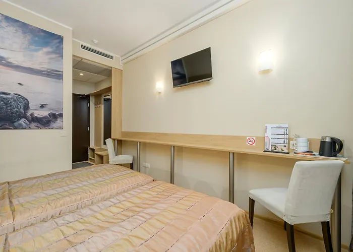 Отель Rocca Al Mare